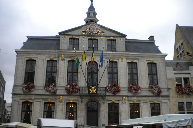 Rathaus in Roeselare